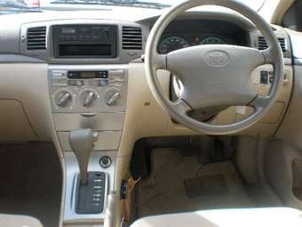 2005 Toyota Corolla Pictures