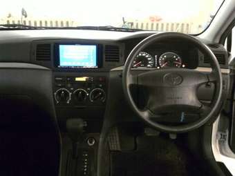 2005 Toyota Corolla Pictures