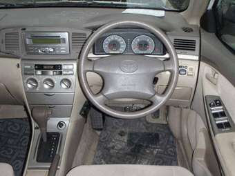 2005 Toyota Corolla Pics