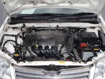 2005 Toyota Corolla Pictures