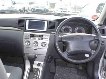 2005 Toyota Corolla Images