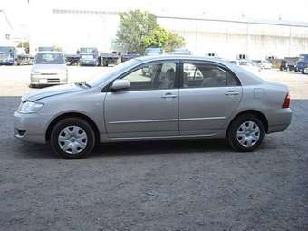 2005 Toyota Corolla Pictures
