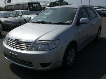 2005 Toyota Corolla Photos