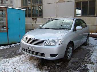 2005 Toyota Corolla Pictures