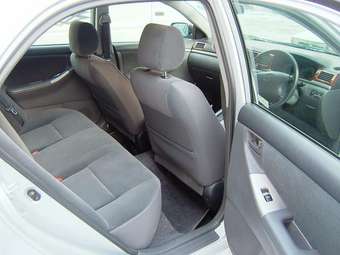 2005 Toyota Corolla Photos