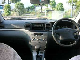2005 Toyota Corolla Photos