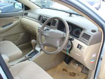 2005 Toyota Corolla Pictures