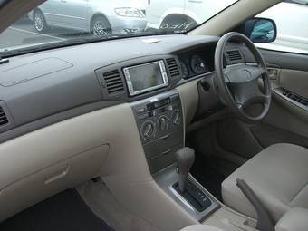 2005 Toyota Corolla Pictures