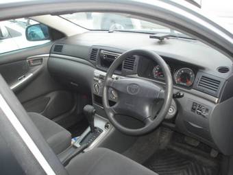 2005 Toyota Corolla Photos