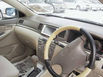2005 Toyota Corolla Pictures