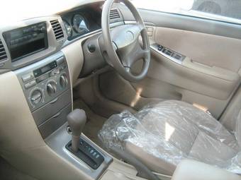 2005 Toyota Corolla Pictures