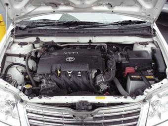 2005 Toyota Corolla Photos