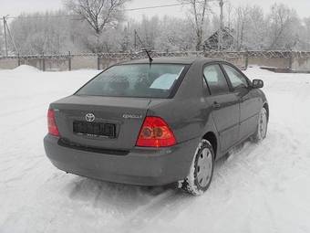 2005 Toyota Corolla Photos
