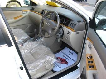 2005 Toyota Corolla Pictures