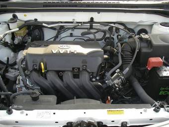 2005 Toyota Corolla Pictures