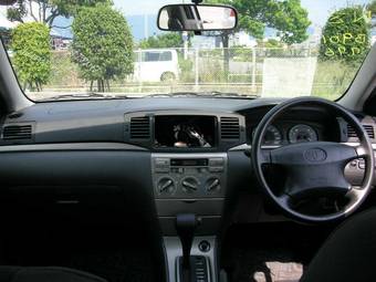 2005 Toyota Corolla Pics