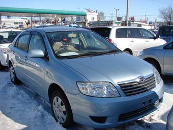 2005 Toyota Corolla Pictures