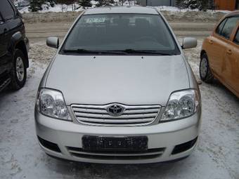 2005 Toyota Corolla Photos