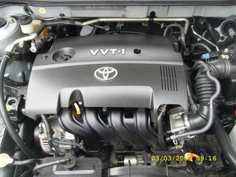2005 Toyota Corolla Pics