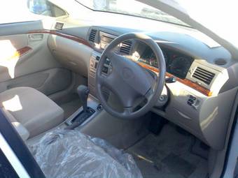 2005 Toyota Corolla Pictures