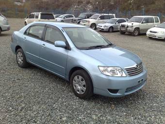 2005 Toyota Corolla Pictures