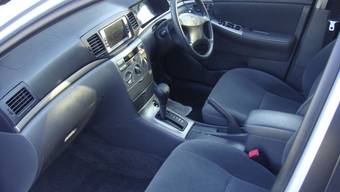 2005 Toyota Corolla Pictures