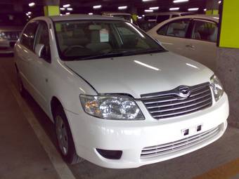 2005 Toyota Corolla Photos