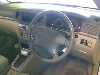 2005 Toyota Corolla Pictures