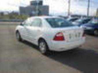 2005 Toyota Corolla Pictures