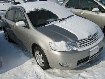 2005 Toyota Corolla Photos