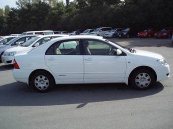 2005 Toyota Corolla Photos