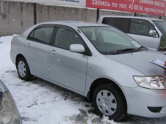 2005 Toyota Corolla Pictures