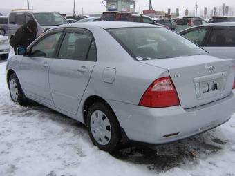 2005 Toyota Corolla Pictures
