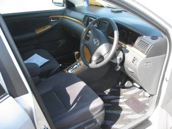 2005 Toyota Corolla Photos