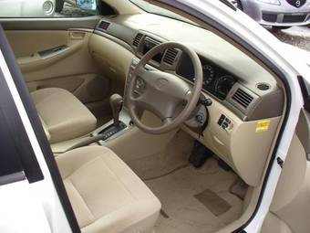 2005 Toyota Corolla Pictures