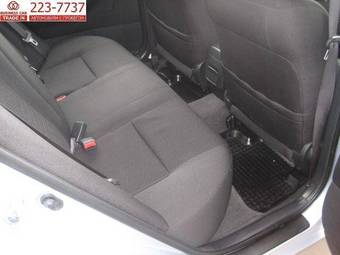 2005 Toyota Corolla Photos