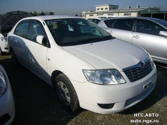 2005 Toyota Corolla Photos