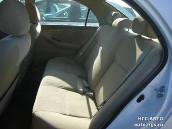 2005 Toyota Corolla Pictures