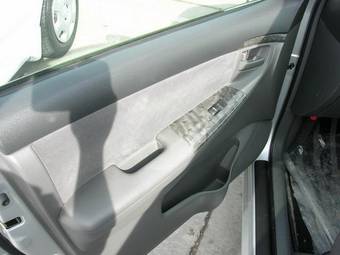 2005 Toyota Corolla Photos
