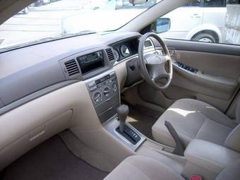 2005 Toyota Corolla Photos