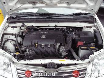 2005 Toyota Corolla Photos