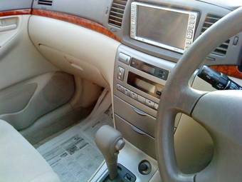 2005 Toyota Corolla Pictures