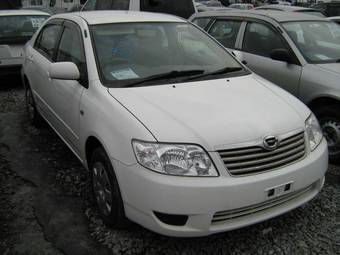 2005 Toyota Corolla Photos