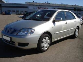 2005 Toyota Corolla Pictures