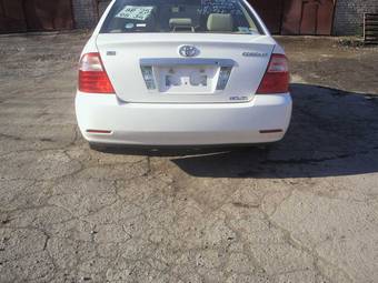 2005 Toyota Corolla Pics