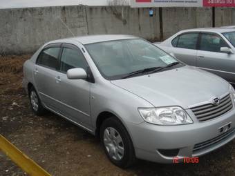 2005 Toyota Corolla Photos