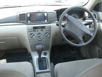 2005 Toyota Corolla Pictures