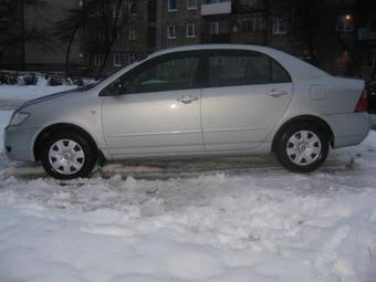 2005 Toyota Corolla Images