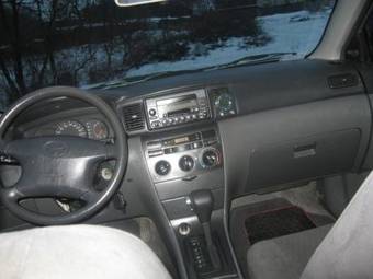 2005 Toyota Corolla Pictures