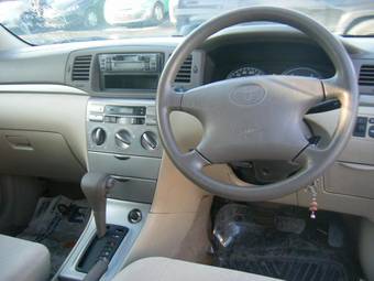 2005 Toyota Corolla Photos